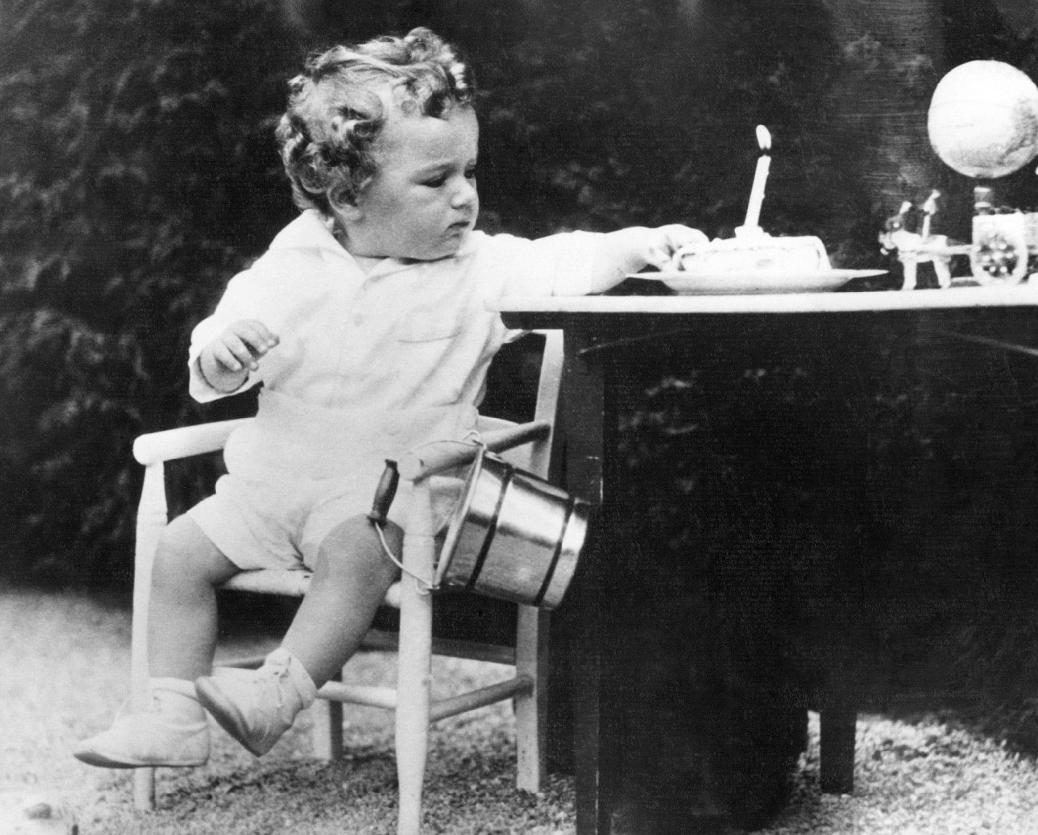 Inside the Mysterious Lindbergh Baby Kidnapping and Trial